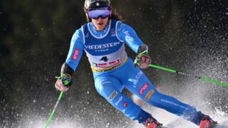 フェデリカ・ブリニョーネ(イタリア)がスキー世界選手権の大回転で